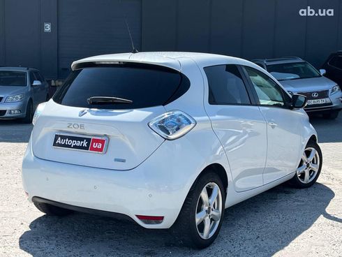 Renault Zoe 2017 белый - фото 9