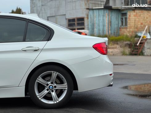 BMW 3 серия 2014 белый - фото 7