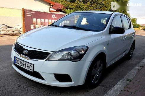 Kia Cee'd 2012 - фото 4