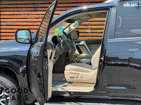 Toyota Land Cruiser Prado 2021 - фото 20