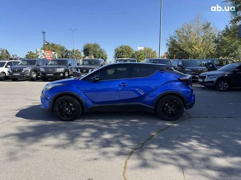 Toyota C-HR 2017 - фото 8