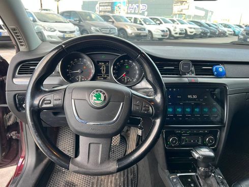 Skoda Superb 2008 красный - фото 22