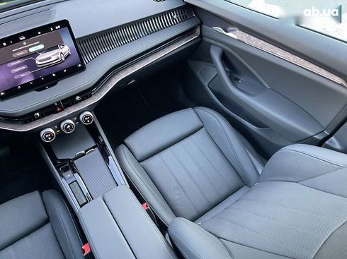 Skoda Superb 2025 - фото 19