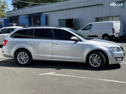 Skoda Octavia 2016 - фото 4