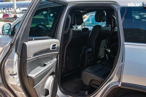 Jeep Grand Cherokee 2020 - фото 18