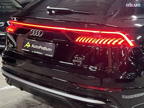 Audi Q8 2020 - фото 10