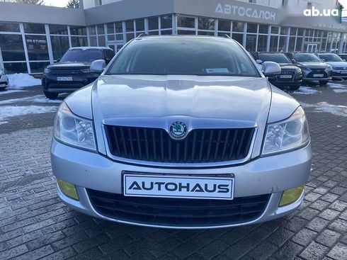 Skoda Octavia 2011 - фото 2