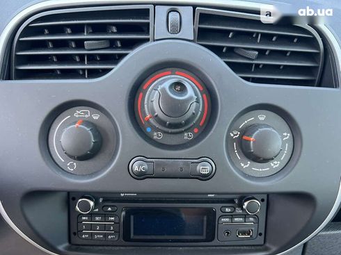 Renault Kangoo 2019 - фото 22