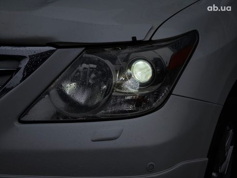 Lexus LX 2011 бежевый - фото 15
