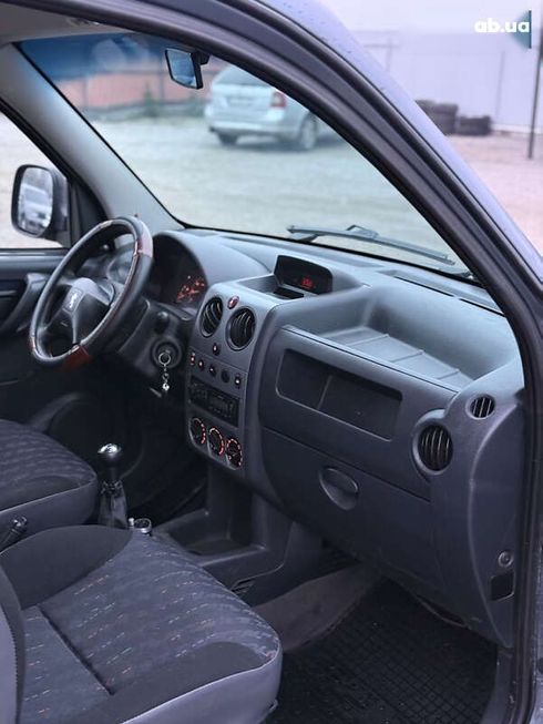 Peugeot Partner 2008 - фото 11