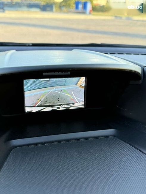 Ford Escape 2016 - фото 23