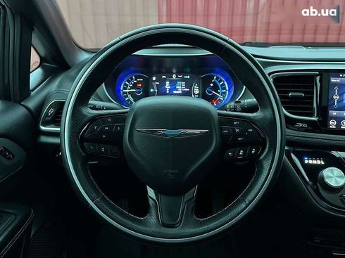 Chrysler Pacifica 2019 - фото 18