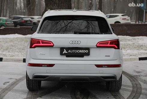 Audi Q5 2019 - фото 5
