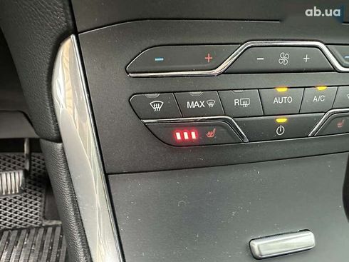 Ford Galaxy 2017 - фото 19