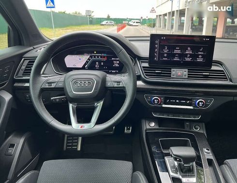 Audi SQ5 2021 - фото 30