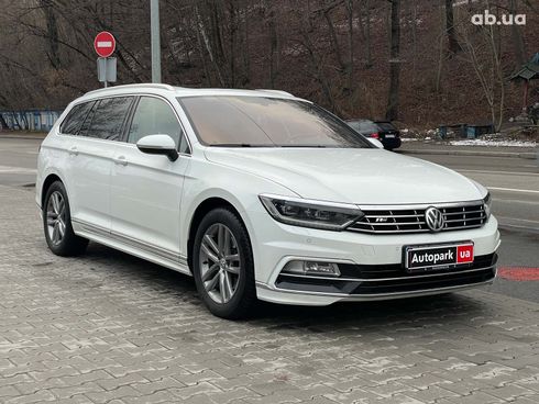 Volkswagen passat b8 2018 белый - фото 3