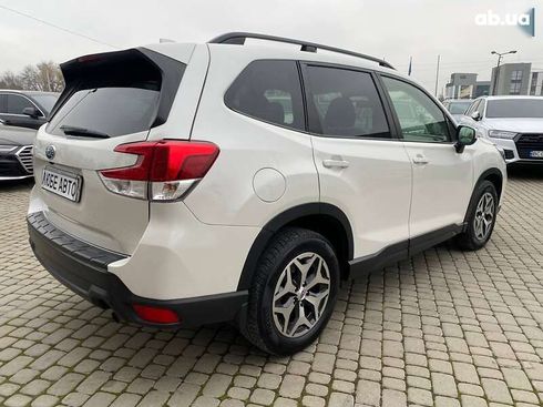 Subaru Forester 2019 - фото 6