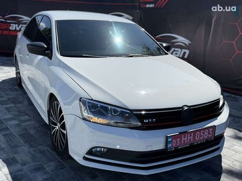 Volkswagen Jetta 2016 - фото 2