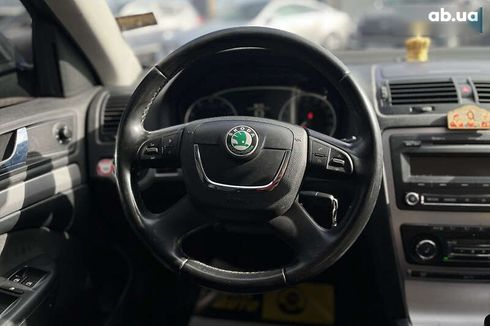 Skoda Octavia 2009 - фото 11