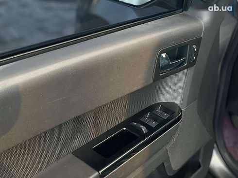 Ford Escape 2011 - фото 15