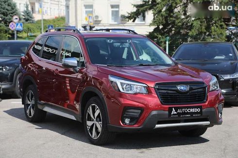 Subaru Forester 2019 - фото 3
