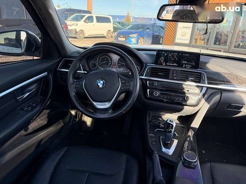 BMW 3 серия 2016 - фото 16
