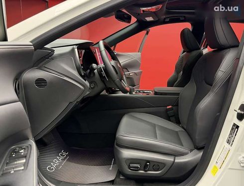 Lexus RX 2023 - фото 27