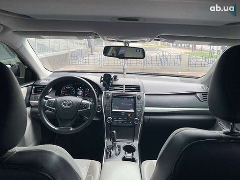 Toyota Camry 2015 - фото 23