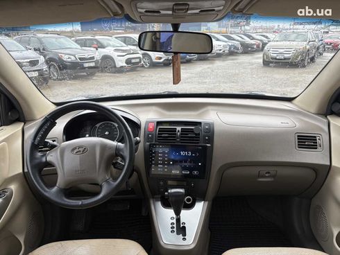 Hyundai Tucson 2008 зеленый - фото 35