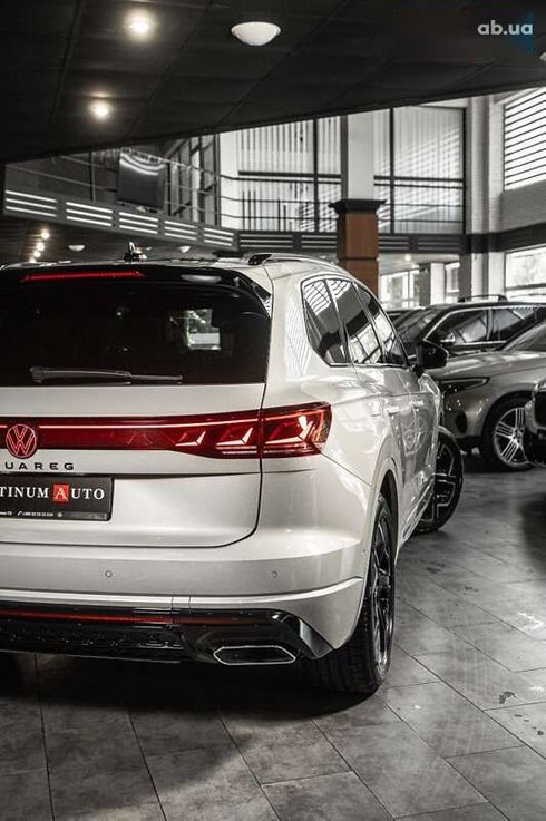 Volkswagen Touareg 2024 - фото 5