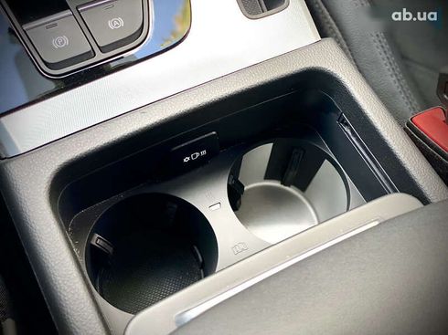 Audi Q5 2021 - фото 30