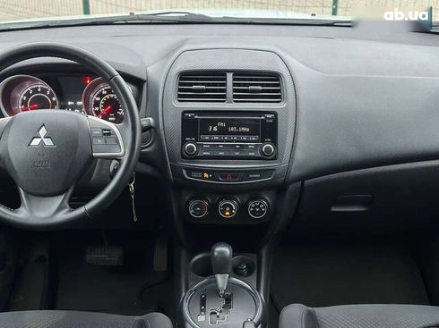 Mitsubishi Outlander 2015 - фото 21