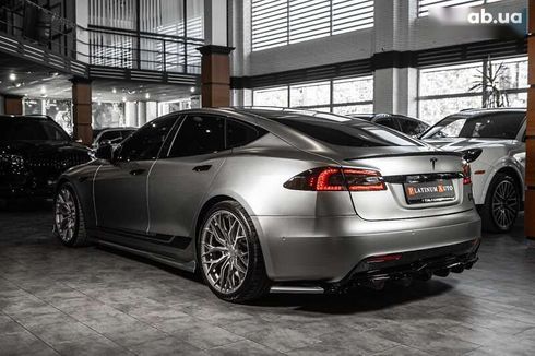 Tesla Model S 2021 - фото 23