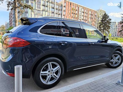 Porsche Cayenne 2012 - фото 23
