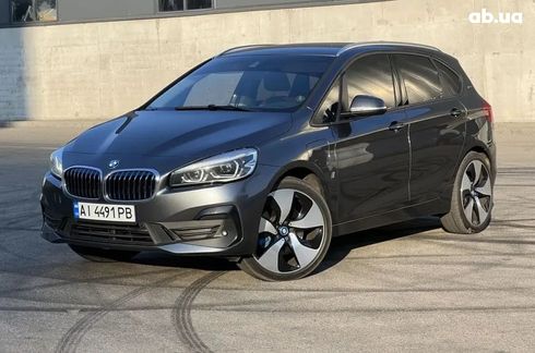 BMW 2 серия Active Tourer 2018 серый - фото 2