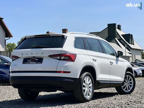 Skoda Kodiaq 2021 - фото 8