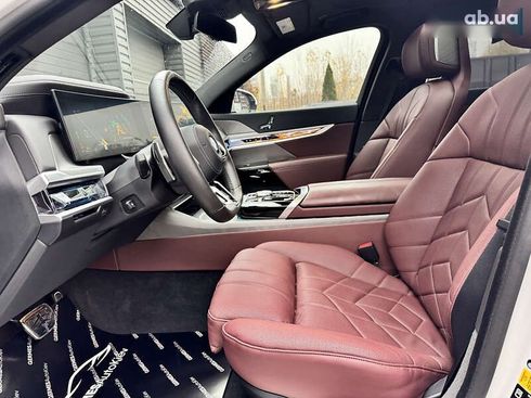 BMW 7 серия 2023 - фото 27