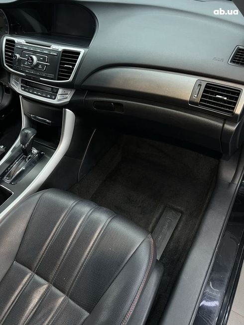 Honda Accord 2014 черный - фото 11