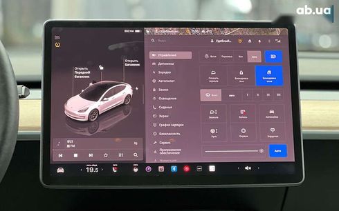 Tesla Model 3 2022 - фото 15