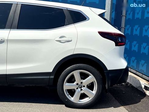 Nissan Qashqai 2021 - фото 15