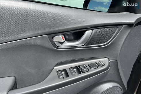 Hyundai Kona 2022 - фото 8