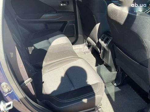 Mitsubishi Outlander 2020 - фото 22