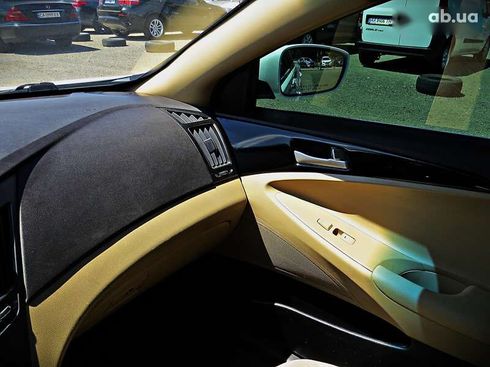 Hyundai Sonata 2011 - фото 11