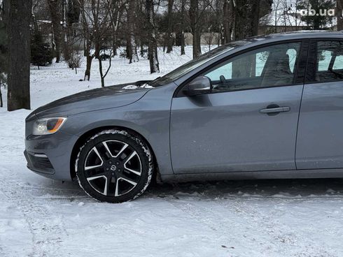 Volvo S60 2016 серый - фото 11