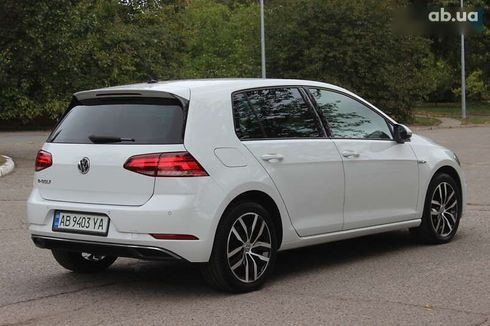 Volkswagen e-Golf 2019 - фото 16