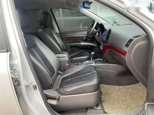 Hyundai Santa Fe 2010 - фото 10