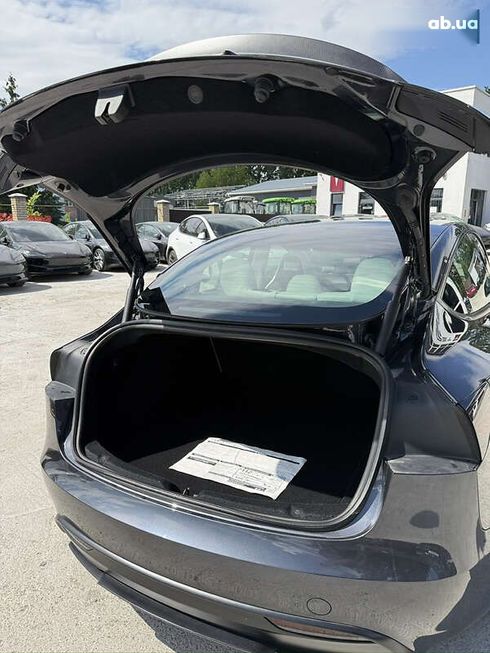 Tesla Model 3 2024 - фото 26