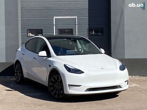 Tesla Model Y 2022 - фото 2
