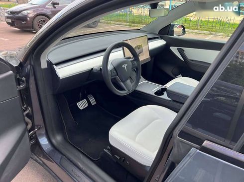 Tesla Model Y 2022 - фото 9