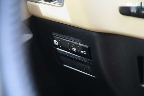 Lexus NX 2018 - фото 27